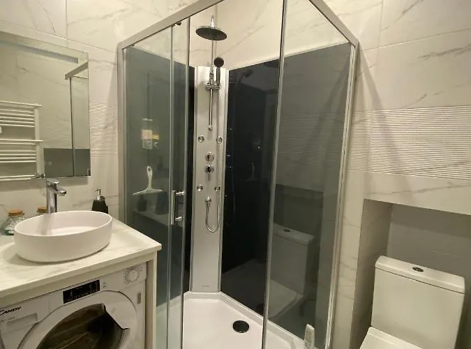 Lovely - Heart Of Menton, Near The Beach.