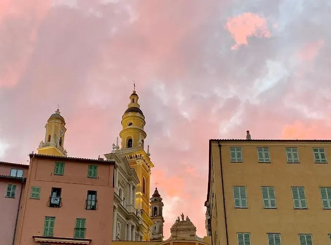 公寓 Lovely - Heart Of Menton, Near The Beach.