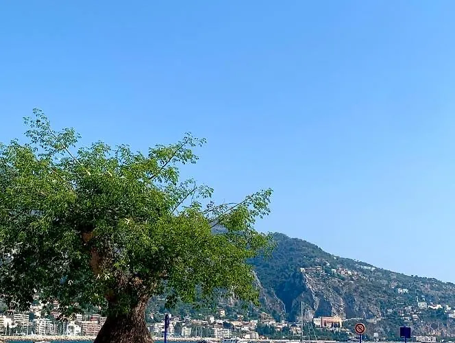 Lovely - Heart Of Menton, Near The Beach.